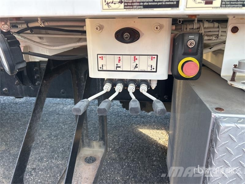 Kenworth Sany SY38Z5 on Kenworth T880 6x4 Concrete Pump Tr Betonvedēji