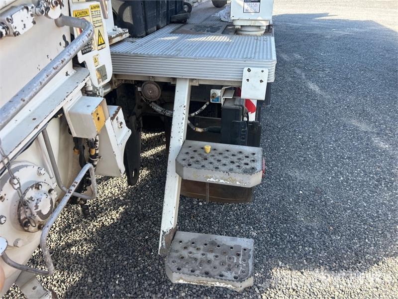 Kenworth Sany SY38Z5 on Kenworth T880 6x4 Concrete Pump Tr Betonvedēji