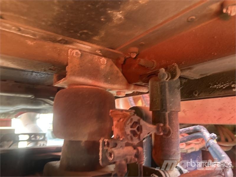 Kenworth Sany SY38Z5 on Kenworth T880 6x4 Concrete Pump Tr Betonvedēji