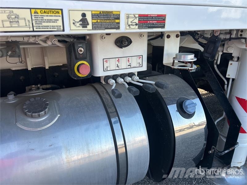 Kenworth Sany SY38Z5 on Kenworth T880 6x4 Concrete Pump Tr Betonvedēji