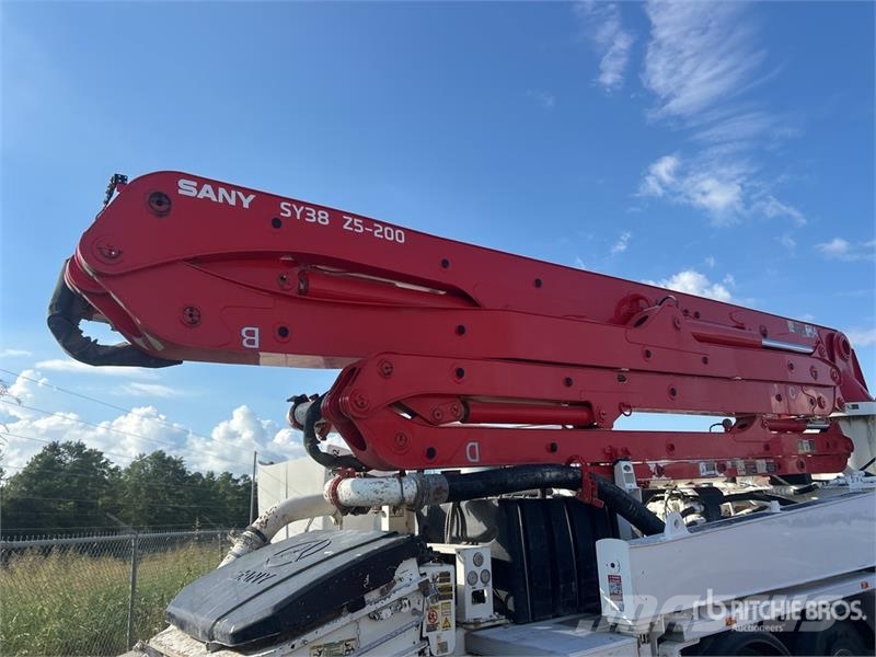 Kenworth Sany SY38Z5 on Kenworth T880 6x4 Concrete Pump Tr Betonvedēji