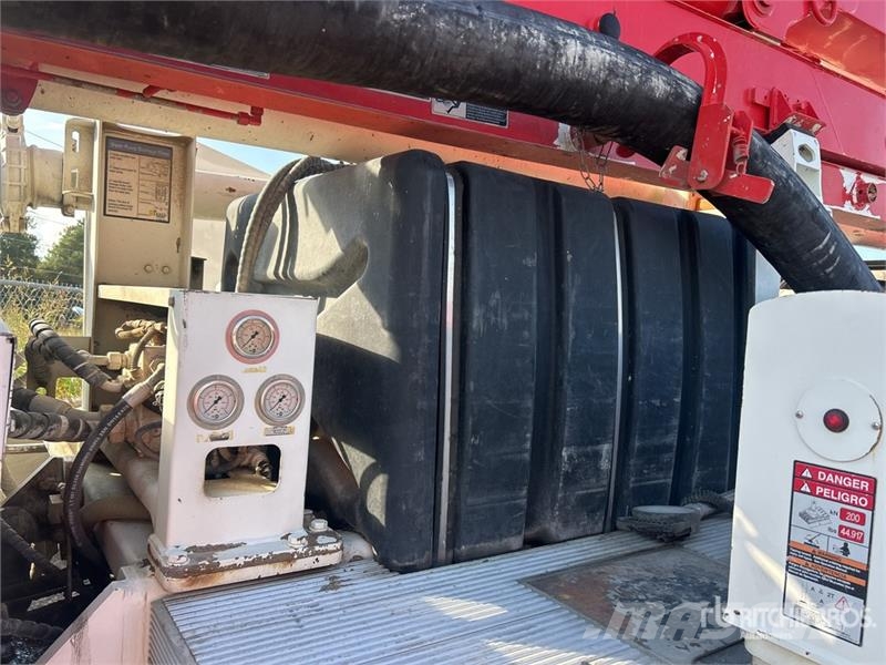 Kenworth Sany SY38Z5 on Kenworth T880 6x4 Concrete Pump Tr Betonvedēji