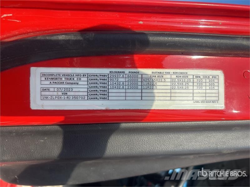 Kenworth Sany SY38Z5 on Kenworth T880 6x4 Concrete Pump Tr Betonvedēji