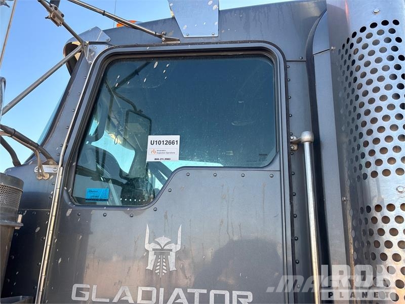 Kenworth SPM TUS6O0 on  Kenworth T800 8x2 Concrete Pump Tru 콘크리트 믹서트럭