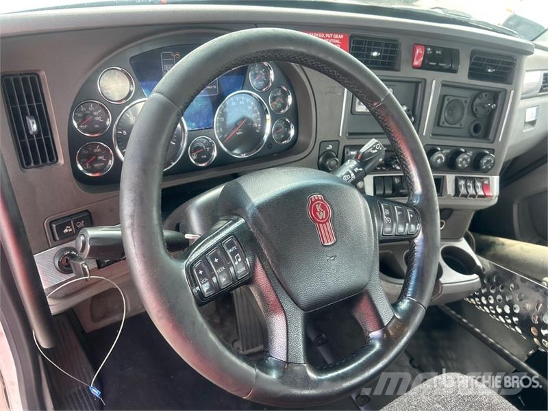 Kenworth T-680 4x2 S/A Day Cab Truck Tractor Sattelzugmaschinen