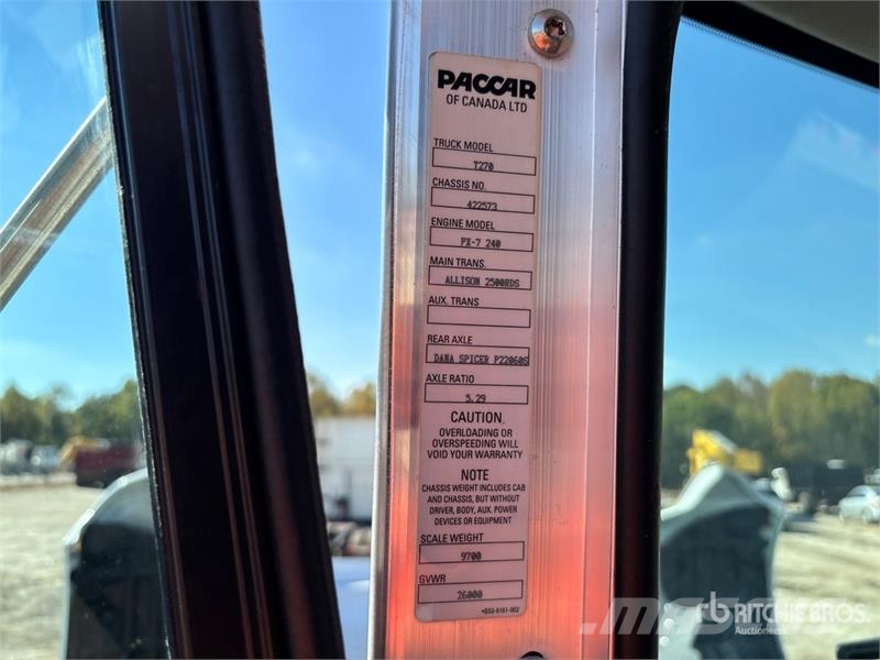 Kenworth T270 驾驶室与内部