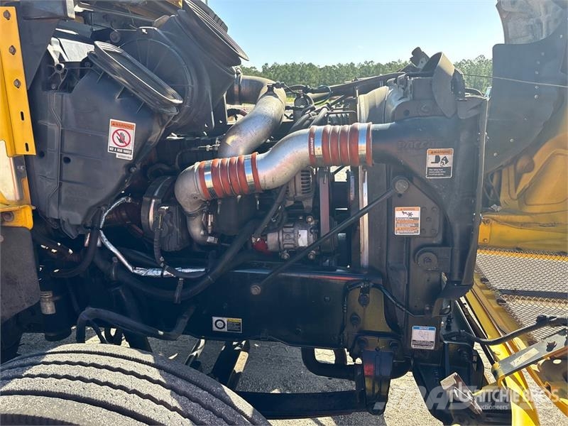 Kenworth T270 4x2 S/A Dump Truck Самоскиди