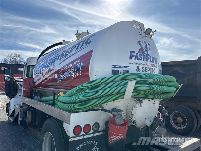 Kenworth T270 4x2 Vacuum Tanker Truck Commercial vehicle