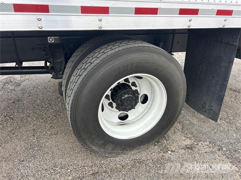 Kenworth T280 4x2 Van Truck Tovornjaki zabojniki