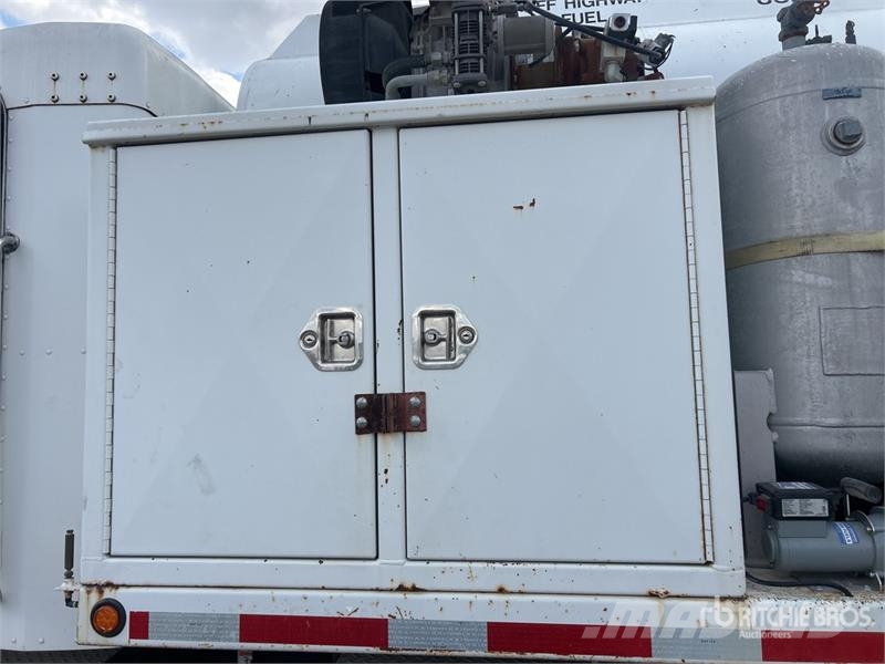 Kenworth T300 Tankbilar