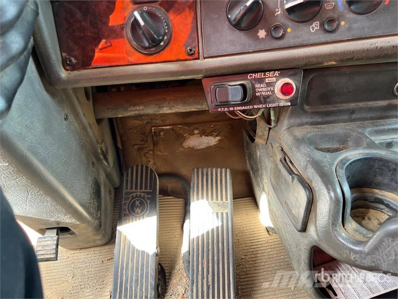Kenworth T300 運油車
