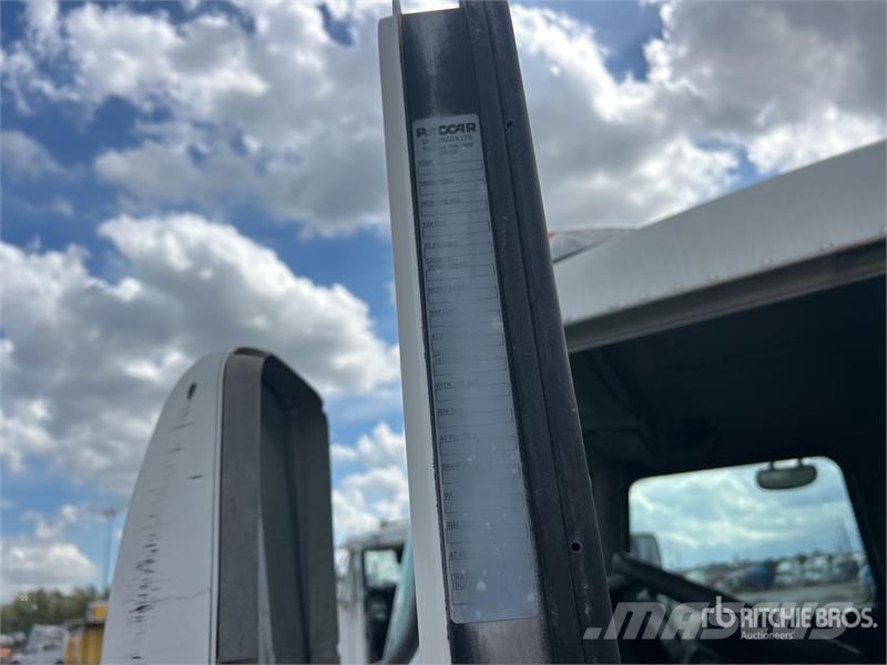 Kenworth T300 Tankbilar