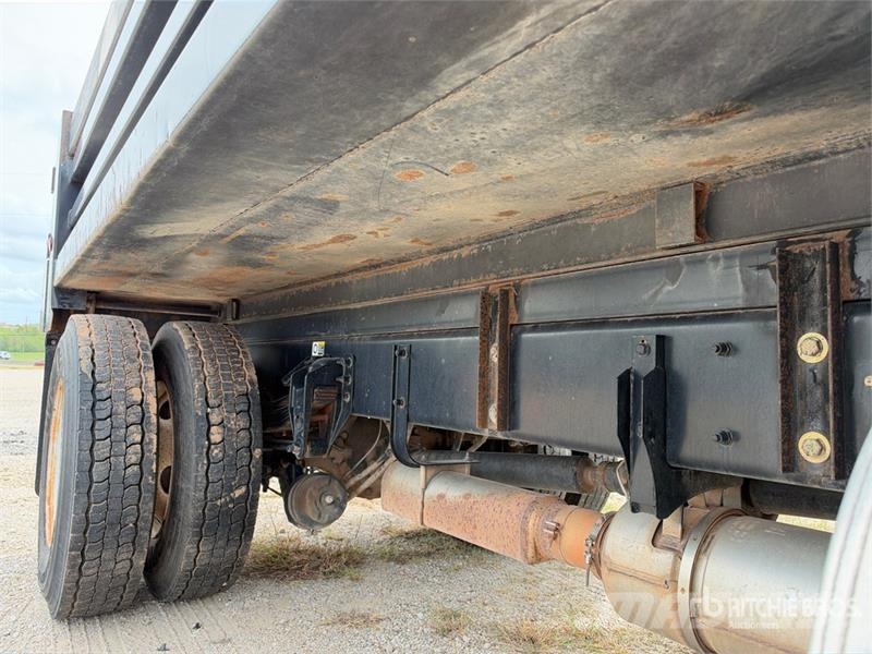 Kenworth T300 Kiper tovornjaki