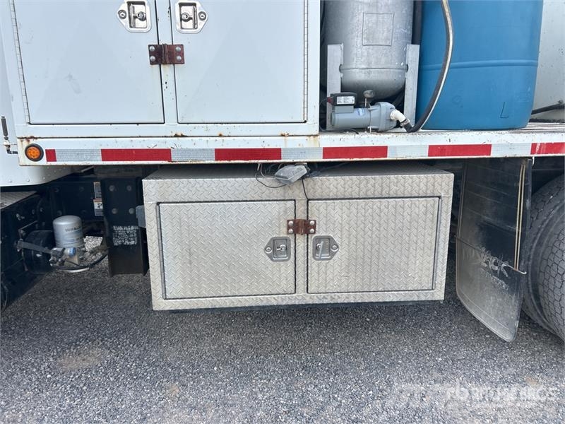 Kenworth T300 Tankbilar