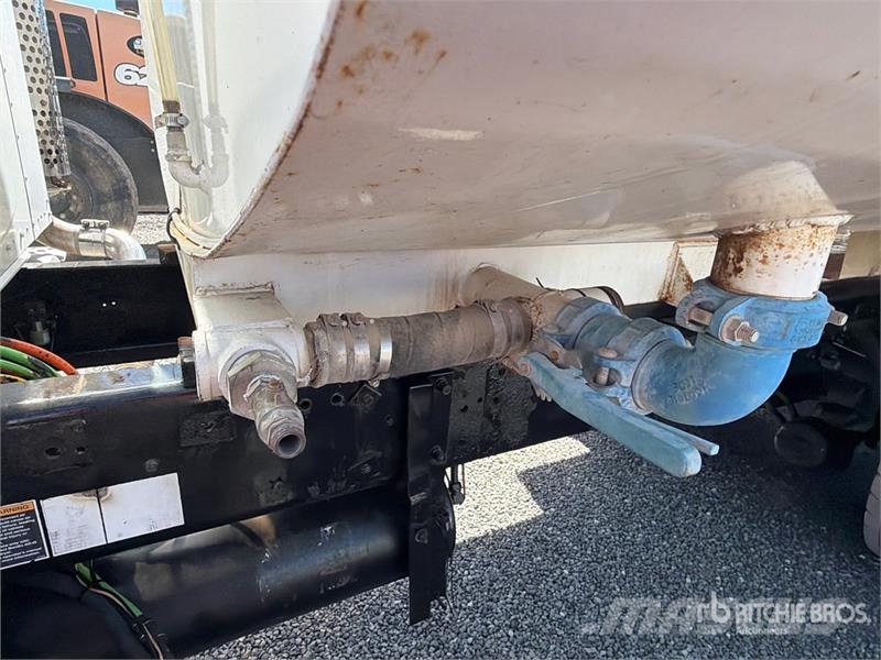 Kenworth T300 Ūdens mašīnas