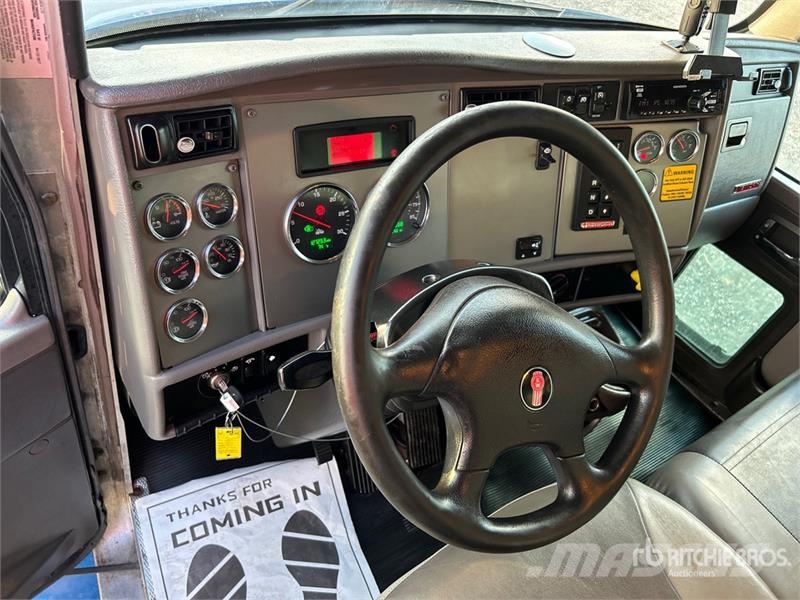 Kenworth T300 Каросерии