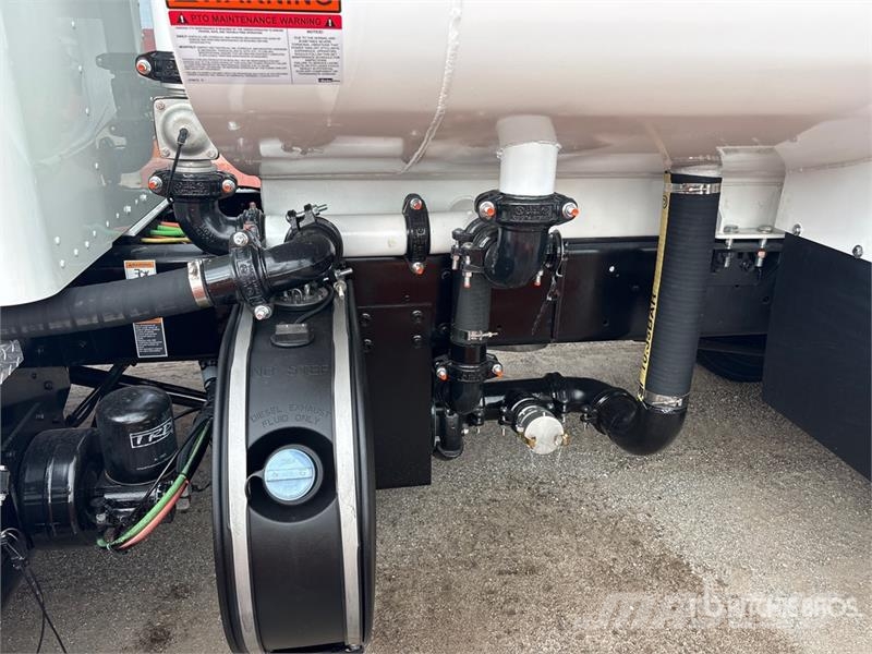 Kenworth T300 Vízszállító teherautók