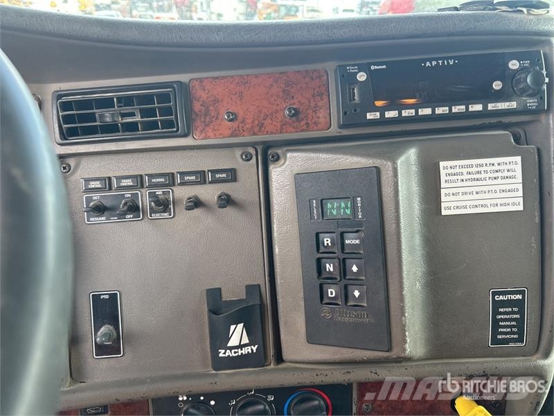 Kenworth T300 Tankbilar