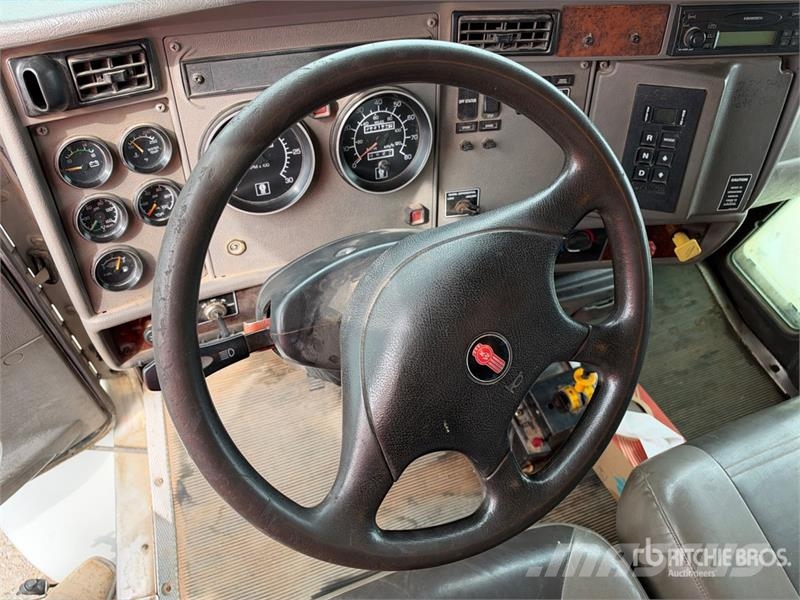 Kenworth T300 Kiper tovornjaki