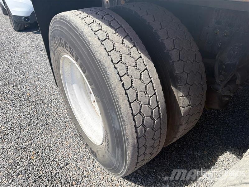 Kenworth T300 Ūdens mašīnas
