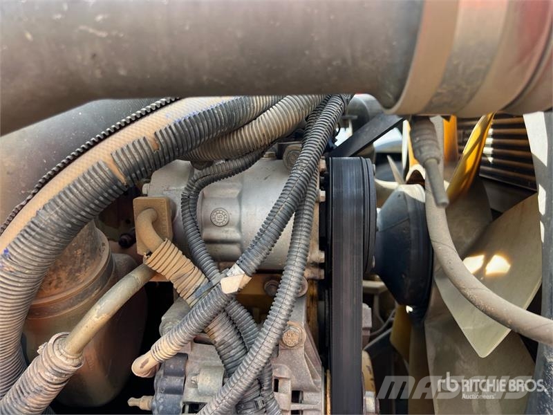 Kenworth T300 運油車