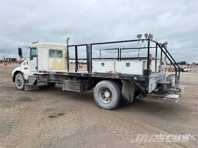 Kenworth T300 4x2 Flatbed Truck Tovornjaki s kesonom/platojem