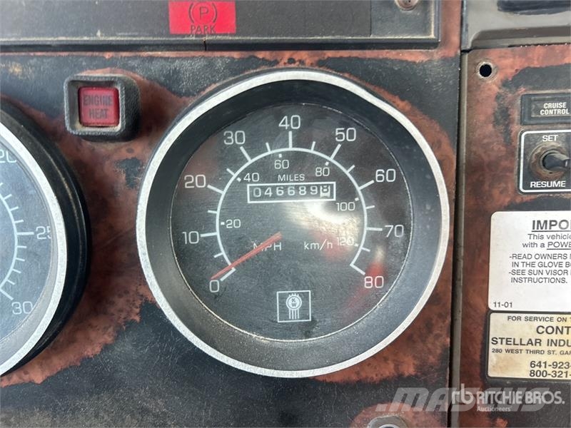 Kenworth T300 4x2 Service Truck Vehículos - Taller