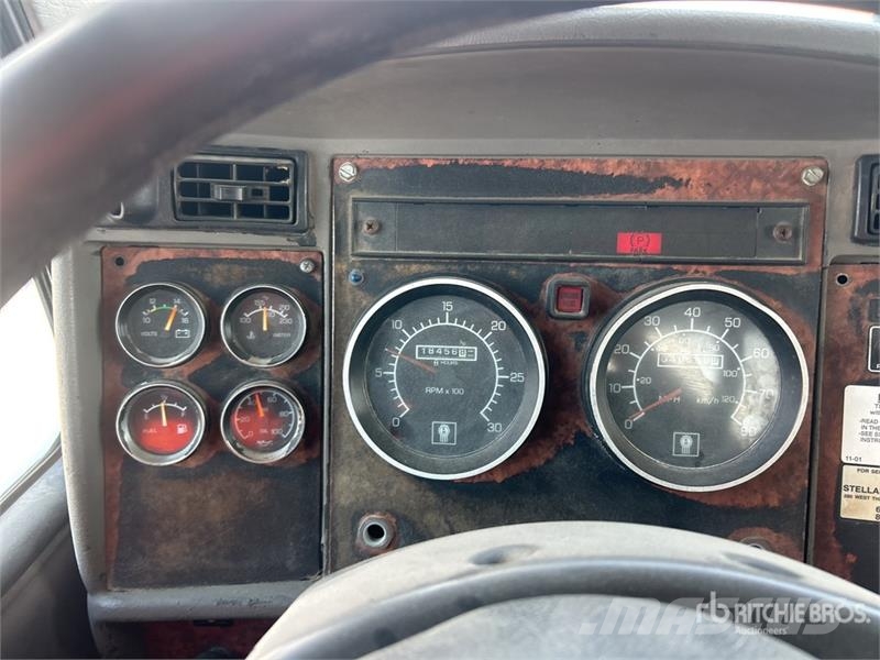 Kenworth T300 4x2 Service Truck Vehículos - Taller