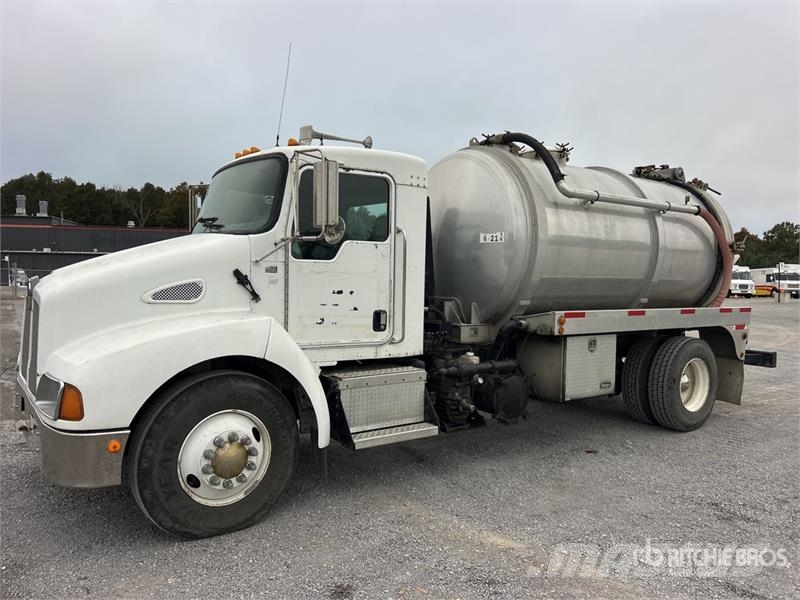 Kenworth T300 4x2 Vacuum Excavator Truck Kombinētās vakumsūkņa mašīnas