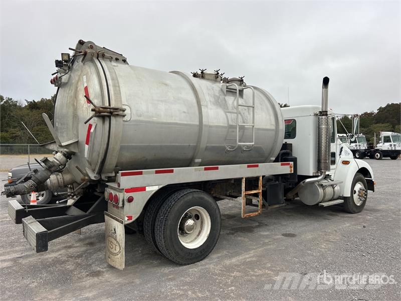 Kenworth T300 4x2 Vacuum Excavator Truck Kombinētās vakumsūkņa mašīnas