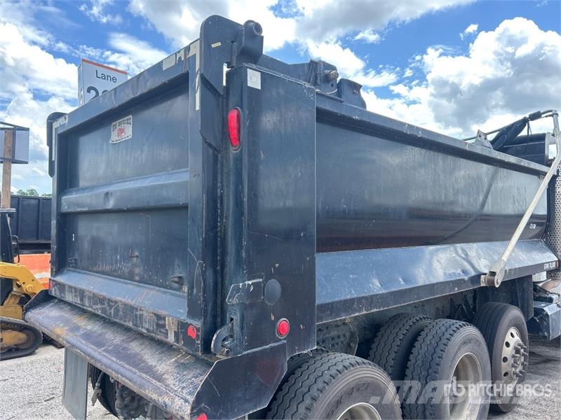 Kenworth T370 شاحنات قلابة