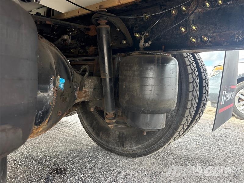 Kenworth T370 Veepaagiga autod