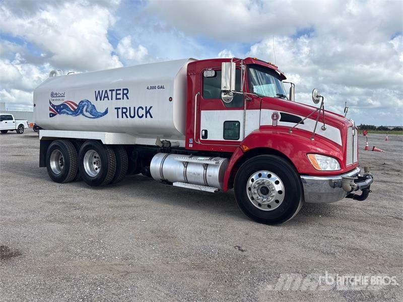 Kenworth T370 Veepaagiga autod