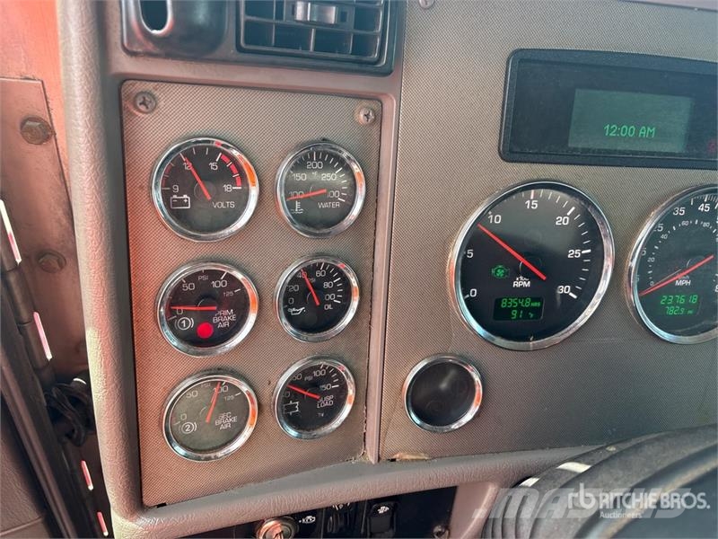 Kenworth T370 Veepaagiga autod