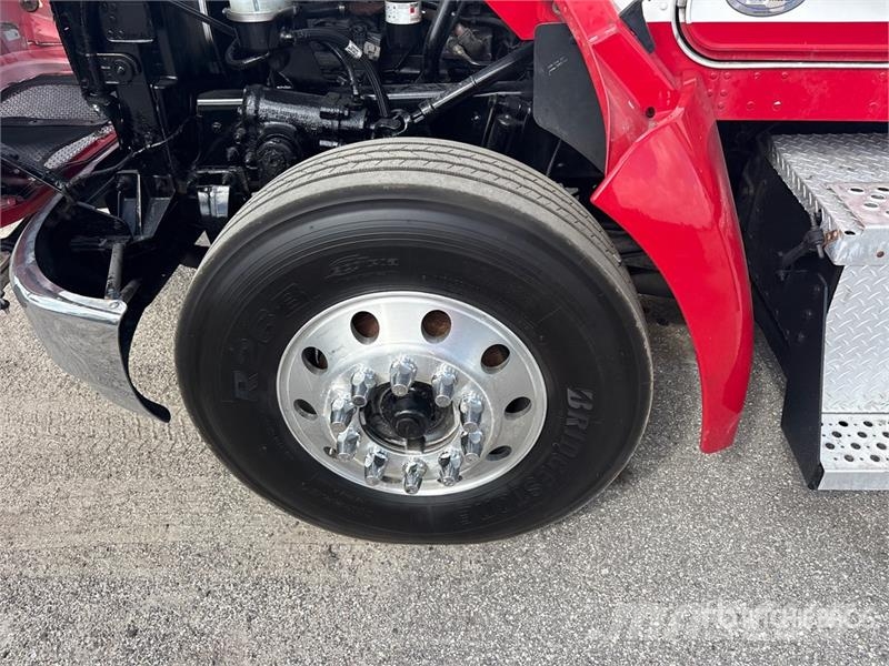 Kenworth T370 Veepaagiga autod