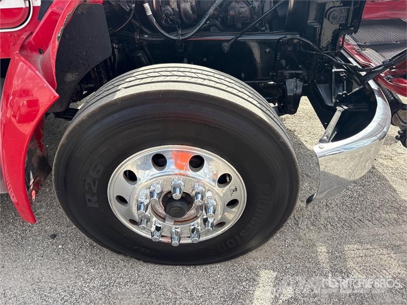 Kenworth T370 Veepaagiga autod