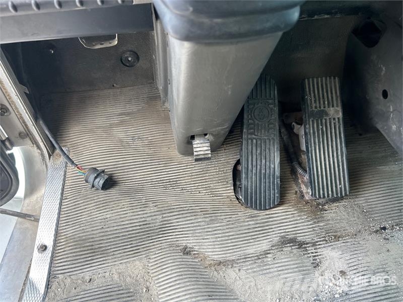 Kenworth T370 ボックスボディー、ウイング、箱車