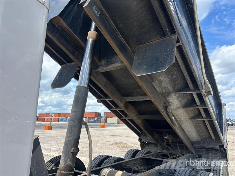 Kenworth T370 شاحنات قلابة
