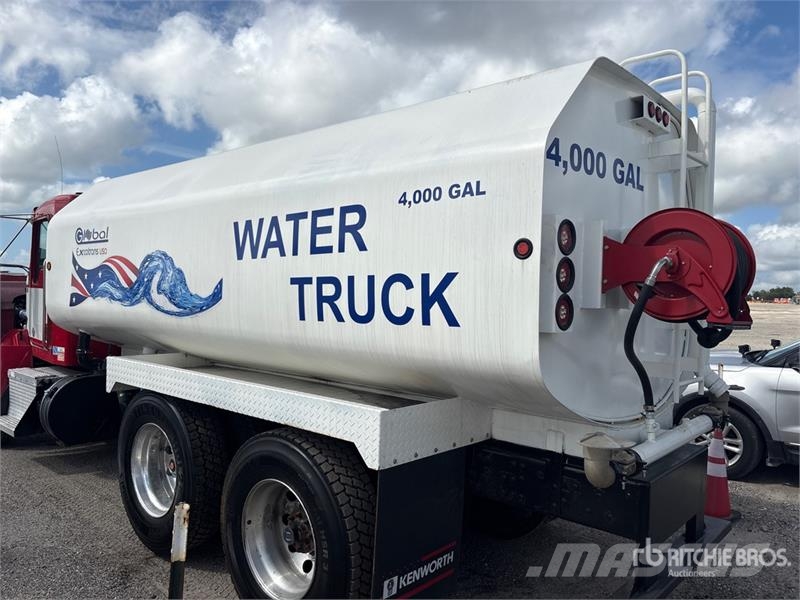 Kenworth T370 Veepaagiga autod