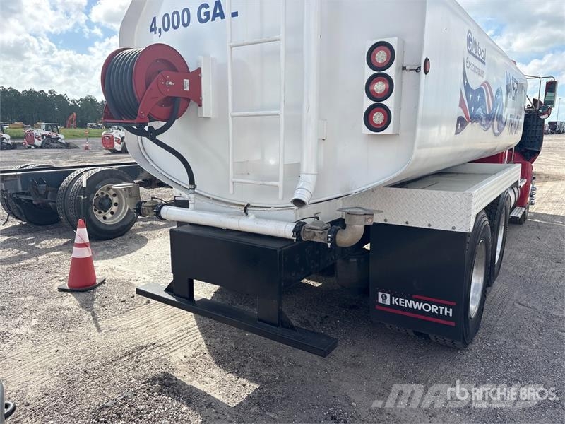 Kenworth T370 Veepaagiga autod