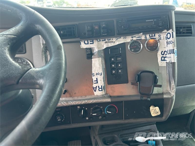 Kenworth T370 ボックスボディー、ウイング、箱車