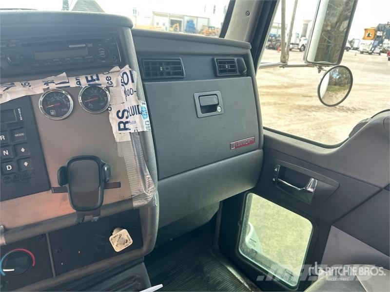 Kenworth T370 ボックスボディー、ウイング、箱車