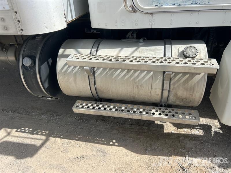Kenworth T370 ボックスボディー、ウイング、箱車
