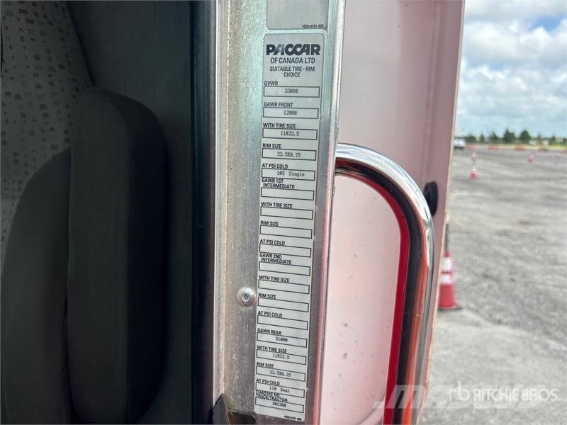 Kenworth T370 Veepaagiga autod