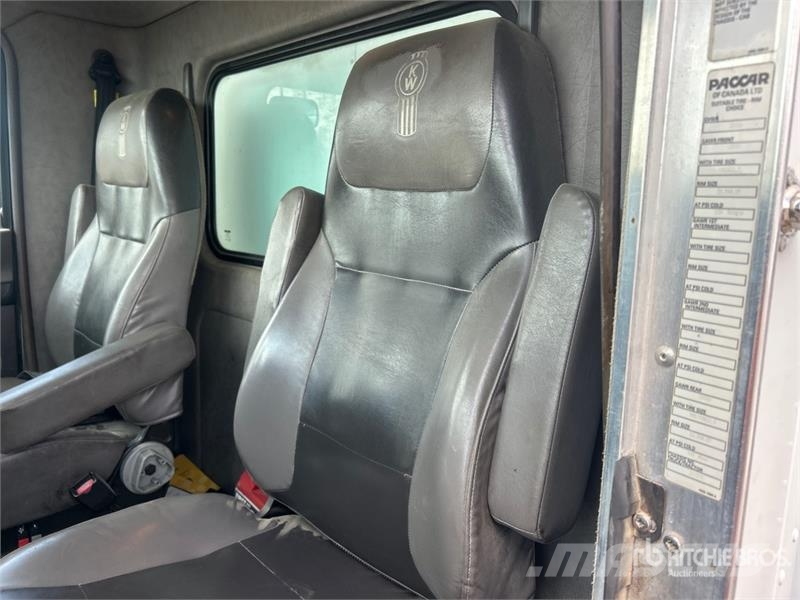 Kenworth T370 ボックスボディー、ウイング、箱車