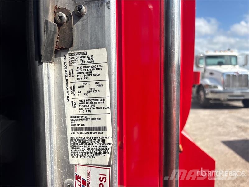 Kenworth T370 4x2 S/A Dump Truck Tipper trucks
