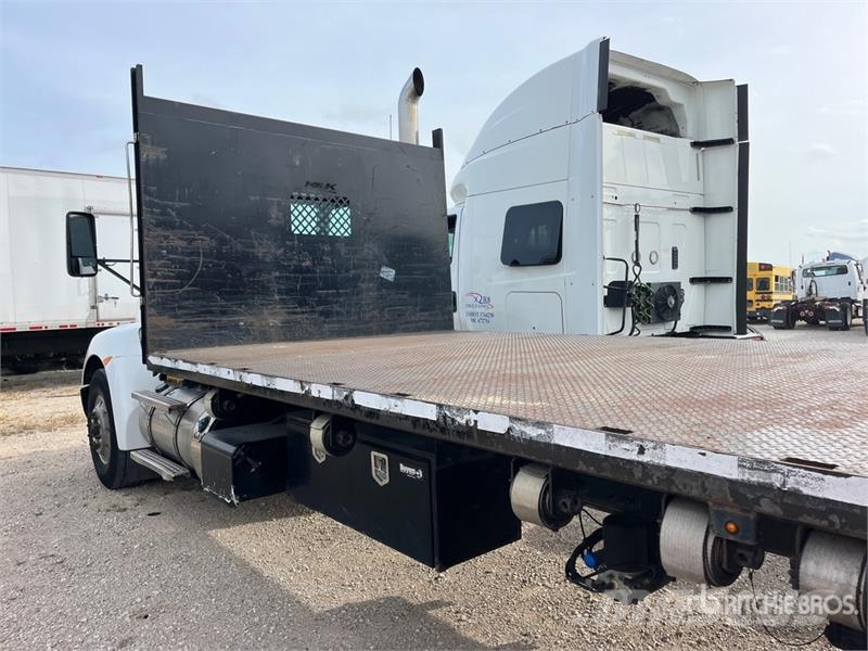 Kenworth T370 6x4 Flatbed Truck Platformas/izkraušana no sāniem