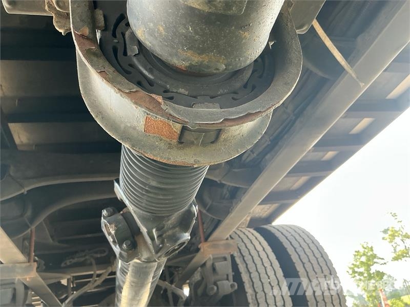Kenworth T380 4x2 Van Truck 厢式货车
