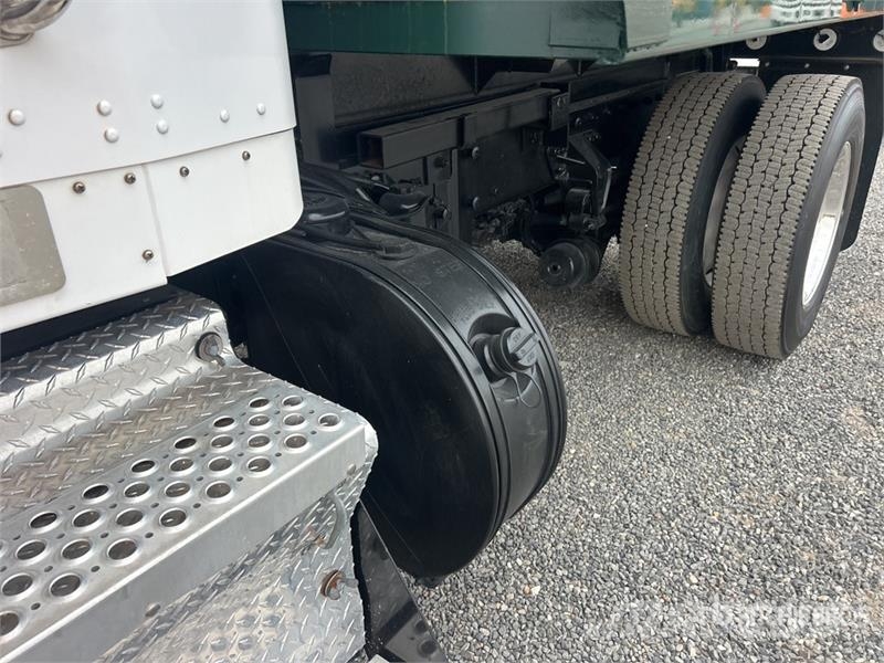 Kenworth T400 Tipper trucks