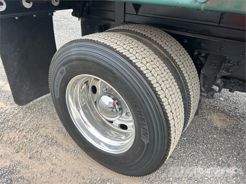 Kenworth T400 Tipper trucks
